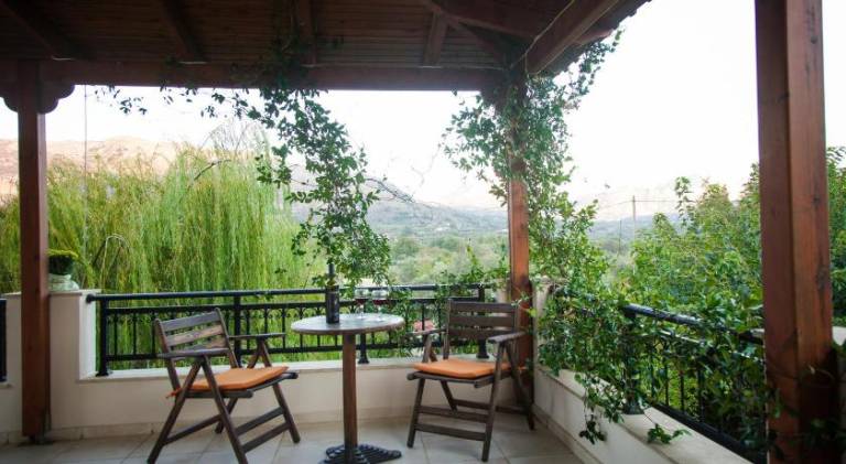 Fully equipped spacious villa with yard, terrace & grill | Good for workation | Pets allowed — photo 3
