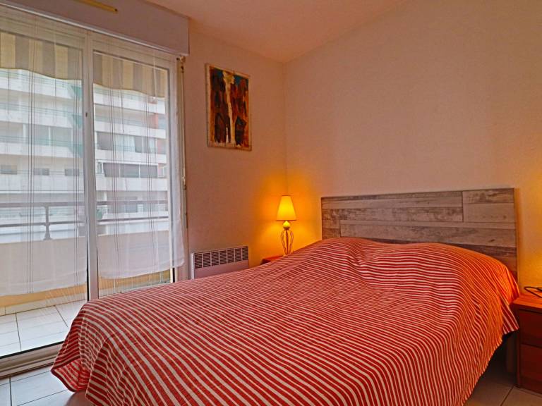 Rental apartment with pool — photo 5
