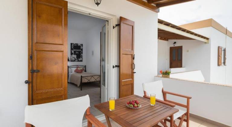 Letta's Apartments — photo 2