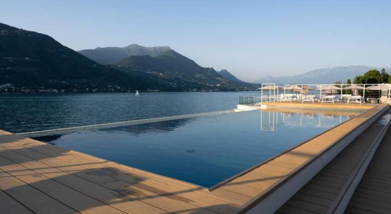 Children-friendly apartment with pool & patio | Dogs allowed — photo 4