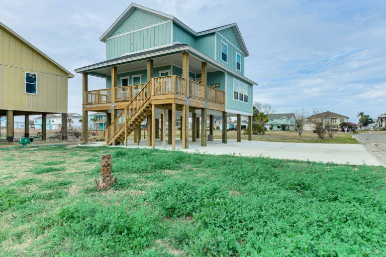 6 Mi to Beach: Modern Rockport Home! — photo 4