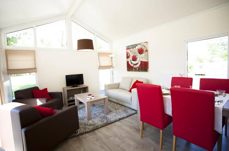 Beautiful vacation home with terrace & garden | Pet-friendly — photo 3
