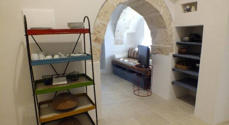 Villa with pool — photo 2