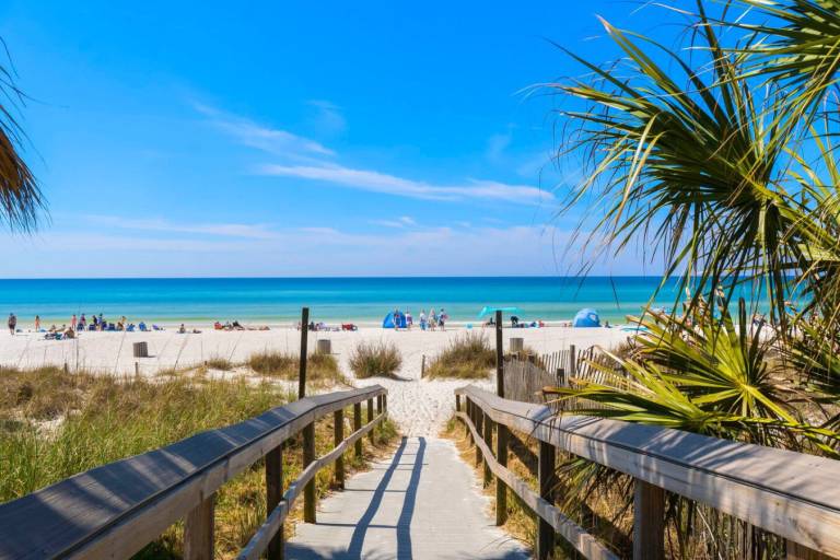 Coastal Getaway @ ! Walk to the Beach! Pools! Dog Friendly! — photo 2