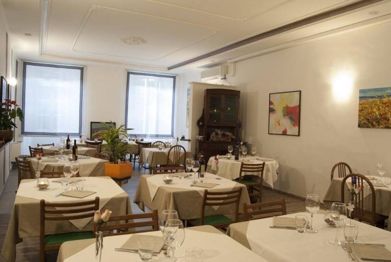 Holiday apartment with terrace, pool & garden | Near Como Cathedral | Pet-friendly — photo 5