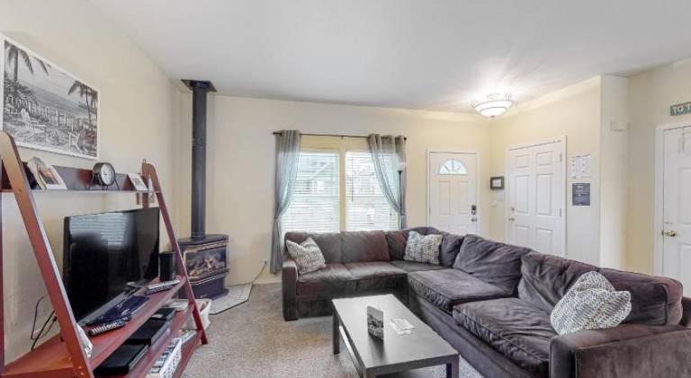 House with 2 rooms for 6 persons in Tillamook, OR