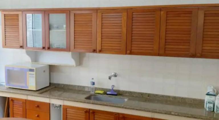 Rental apartment with 2 rooms for 6 persons in Brotas