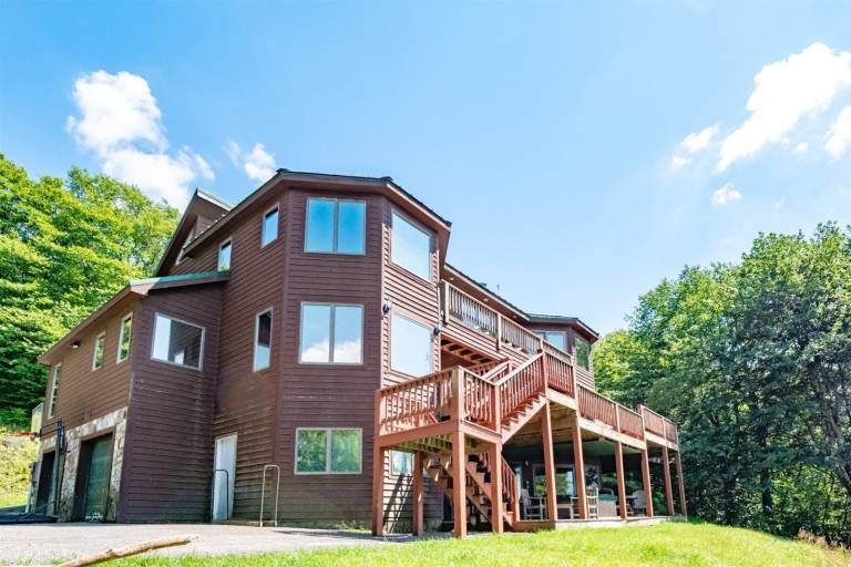 House Canaan Valley
