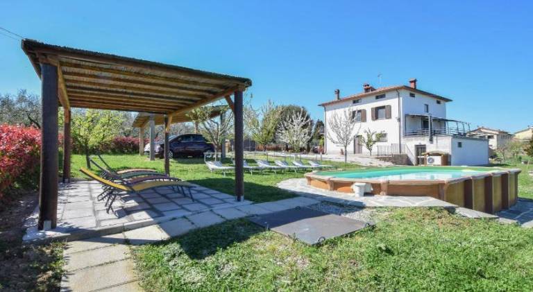 Fully equipped beautiful house with private pool, terrace & garden | Pet-friendly in Marciano della Chiana