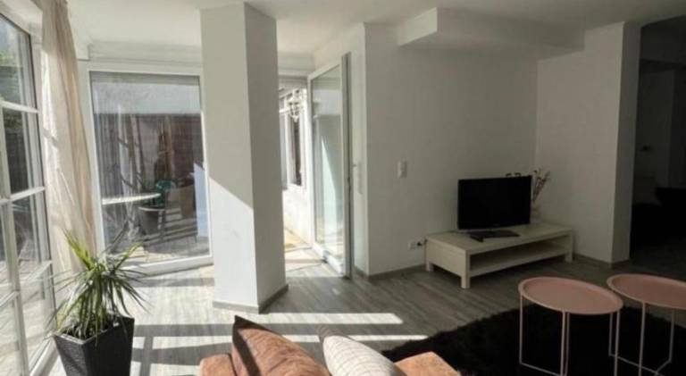 Gemutliche Wohnung- Top Lage am Burgerpark — photo 2