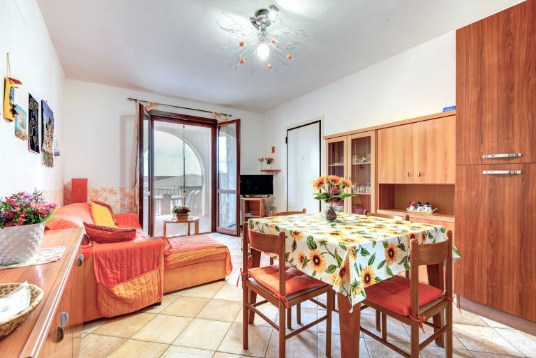 Holiday apartment with terrace | Pets allowed — photo 2