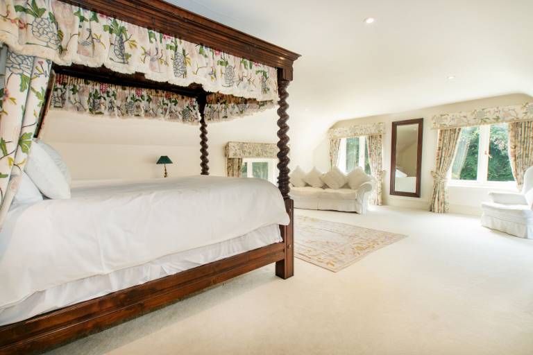 House  Clutton