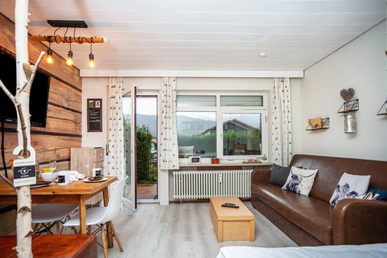 Apartment with patio & fast internet | Garden view | Close to the ski | Dogs allowed — photo 4