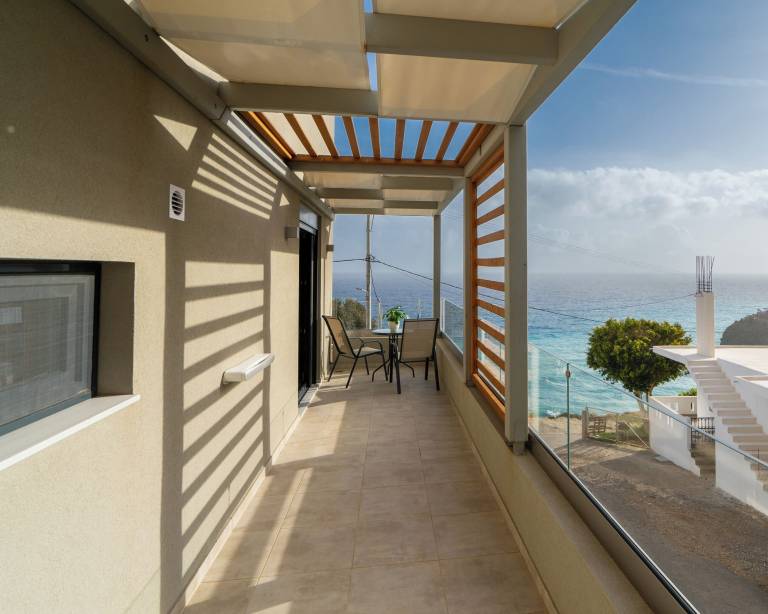 σπίτι Tris Ekklisies