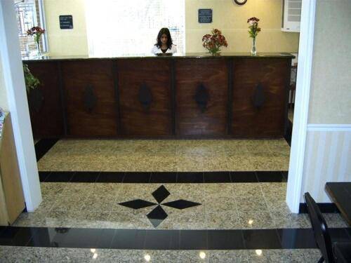 Travelers Inn & Suites — photo 4