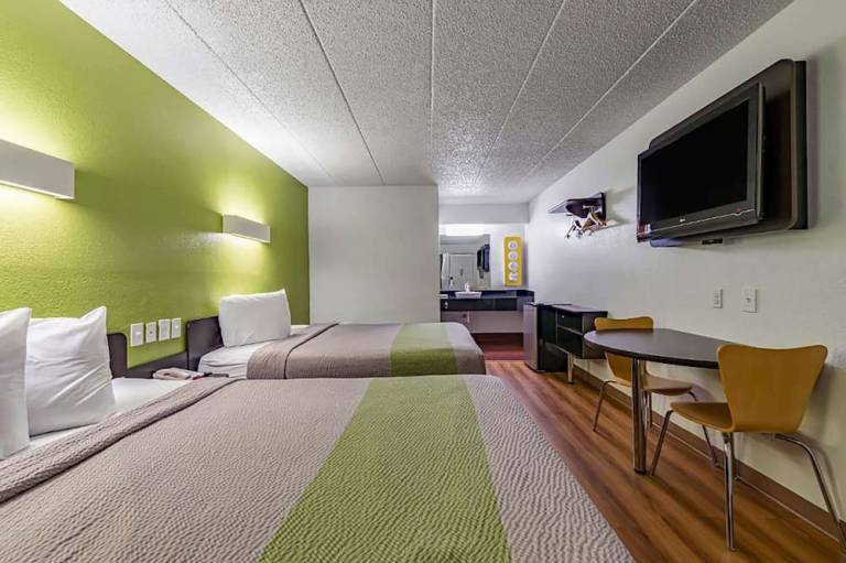 Days Inn by Wyndham Cincinnati I 71