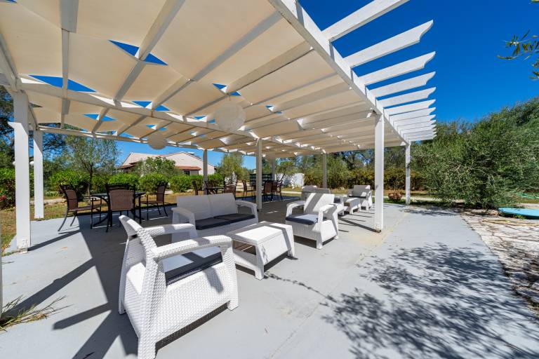 Apartment 'Alykes Family Resort Triple Room 1' with Balcony, Wi-Fi and Air Conditioning — photo 3