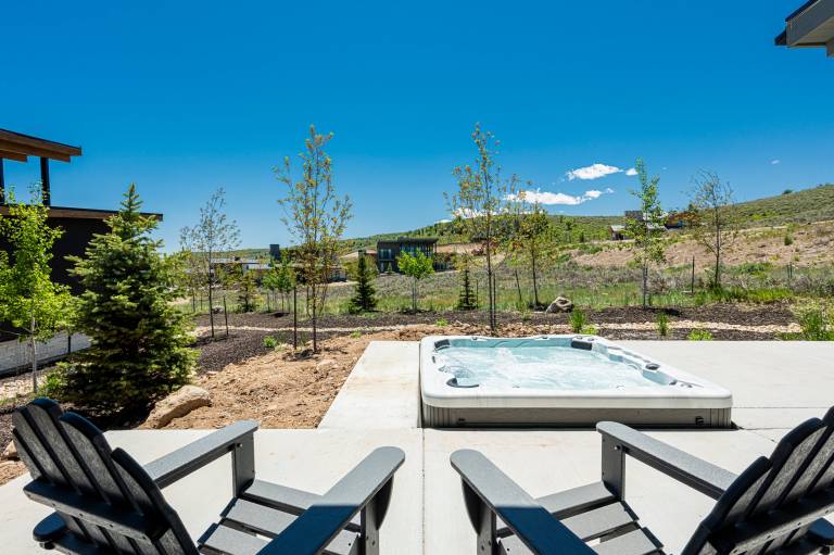 Child-friendly house with hot tub | Mountain view | Pets allowed — photo 3