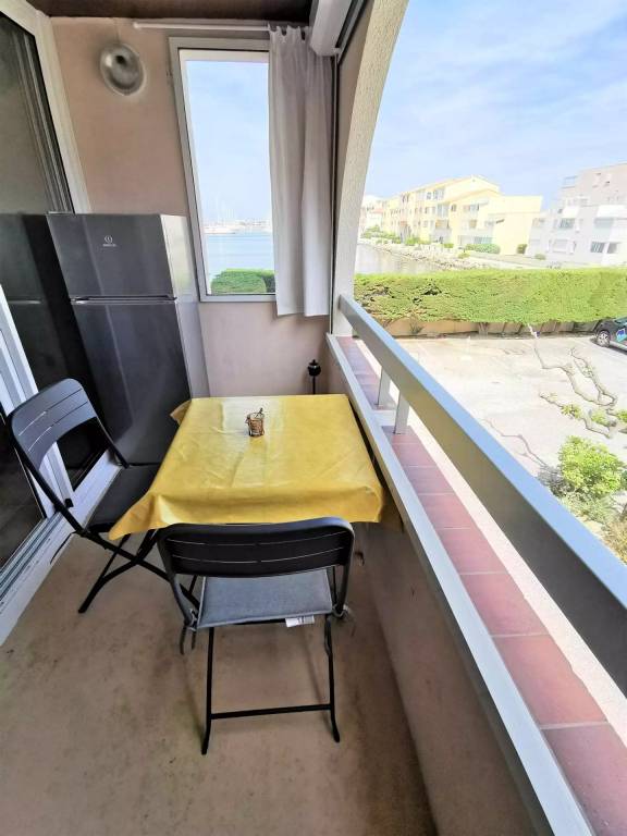 Rental apartment with 1 room for 4 persons in Leucate