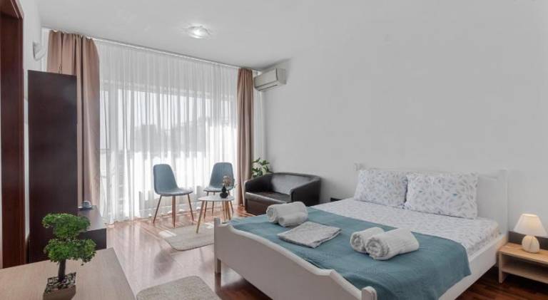 Holiday apartment with 1 room for 2 persons in Bucharest