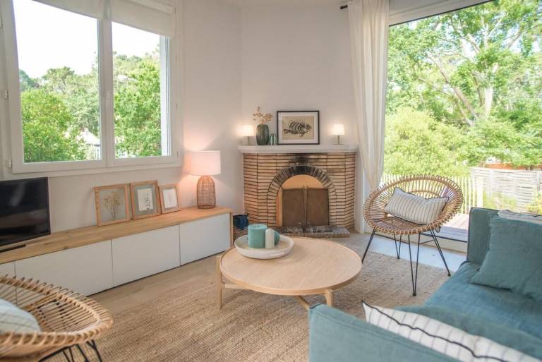 Fully equipped house with patio, grill & garden | Beach nearby | Good for workation | Pets are welcome in La Teste-de-Buch