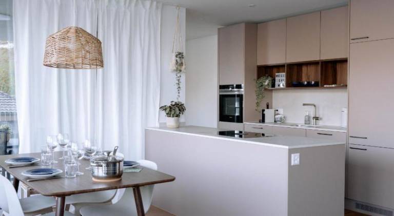 Apartment with jacuzzi — photo 3