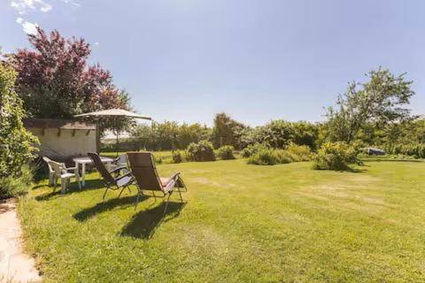 Lovely house with BBQ & yard | Pets allowed — photo 5