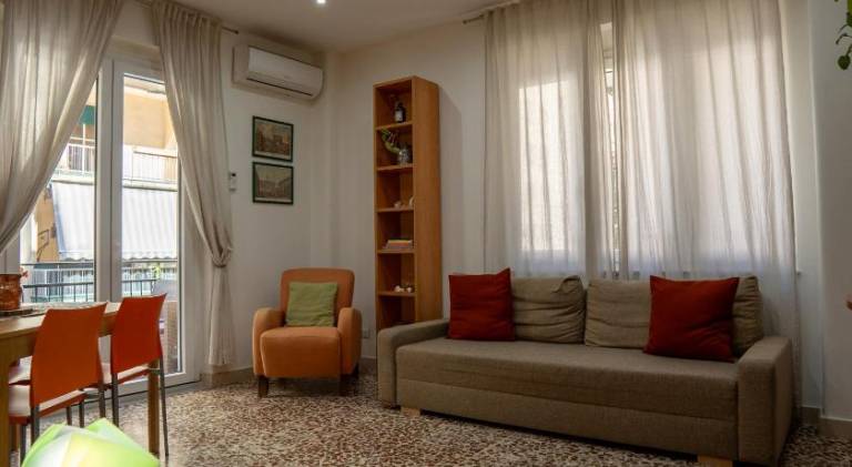 Holiday apartment with 2 rooms for 5 persons in Aci Castello