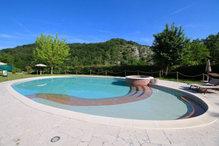 Cottage with garden, pool & patio | Nature view | Pets are welcome — photo 5