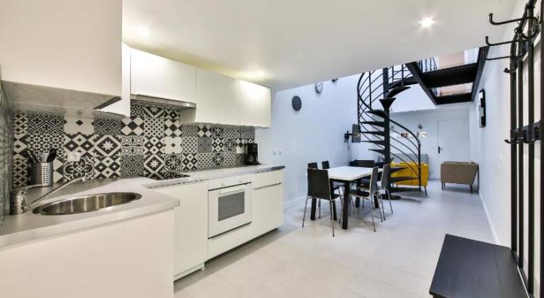 Holiday apartment with 2 rooms for 6 persons — photo 2