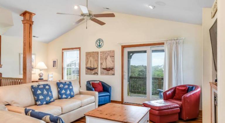 House with jacuzzi & pool | Beach nearby | Pet-friendly — photo 2