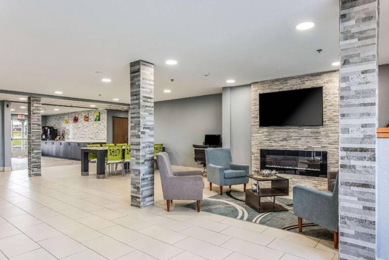 Quality Inn Owatonna Near Medical Center — photo 4