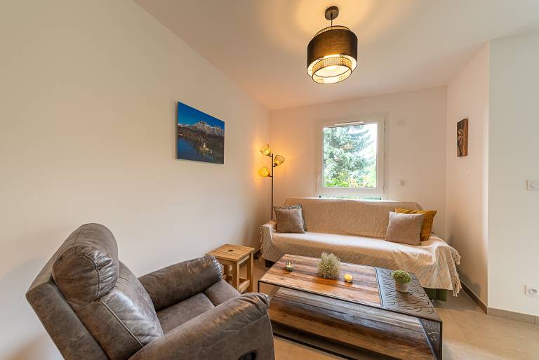 Family-friendly pleasant holiday apartment with patio | Mountain view | Pets are welcome — photo 4