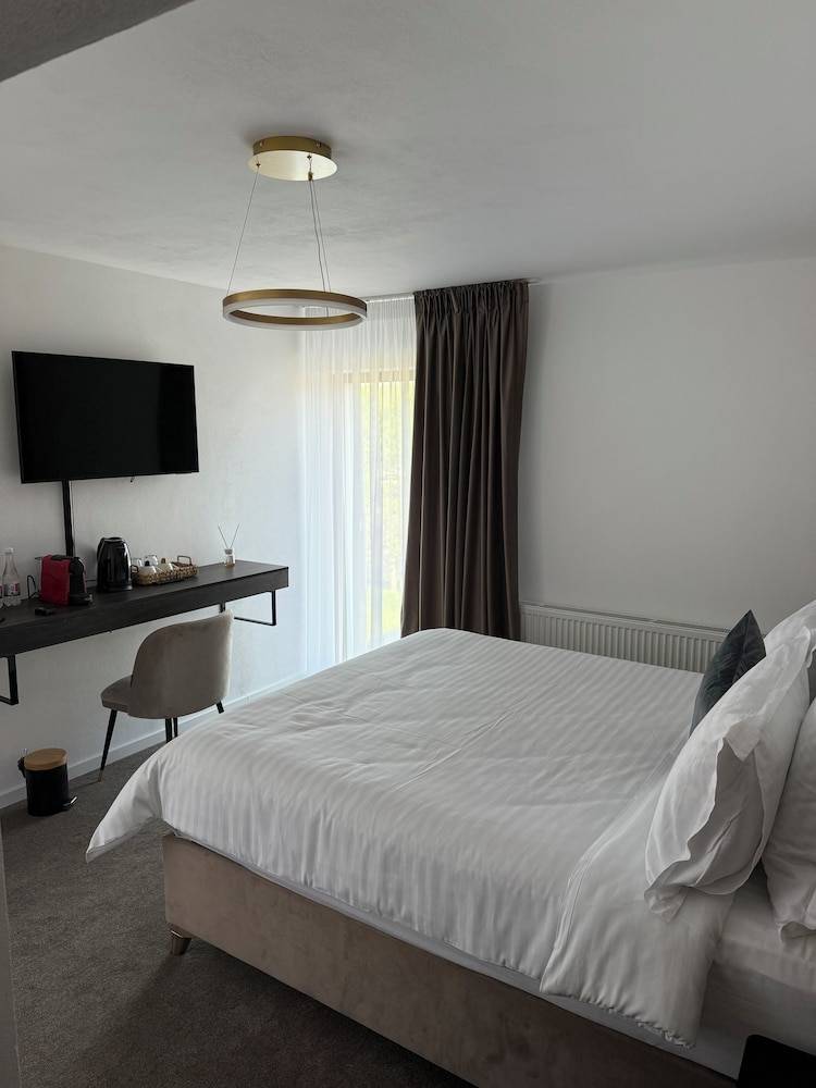 Accommodation  Novaci