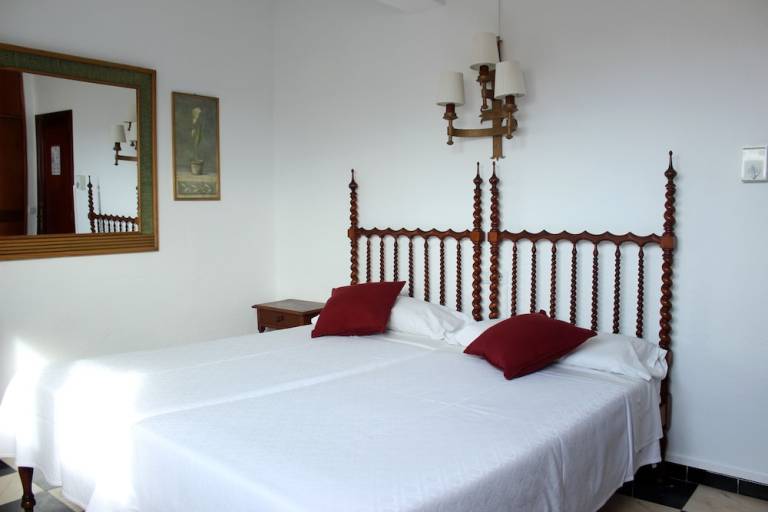 Hostel Es Pelats