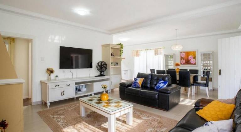 Rental apartment with pool | Beach nearby | Pets allowed in Florianópolis