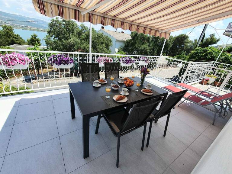 Holiday apartment 80 m from the beach — photo 3
