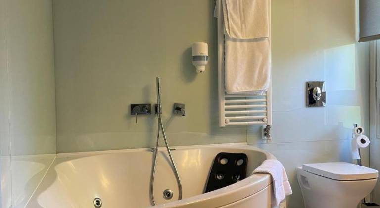 Hotel Confort BRASEROS — photo 4