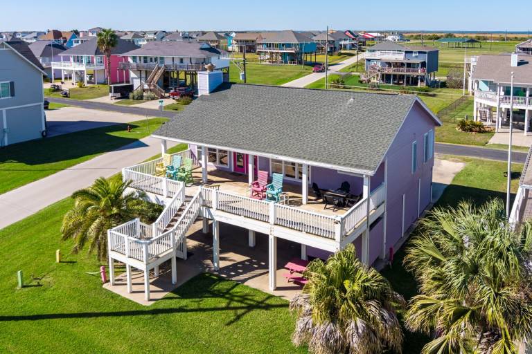 Vacation home with barbecue | Beach view — photo 2