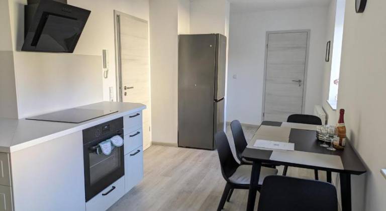 Rental apartment with 2 rooms for 5 persons — photo 4