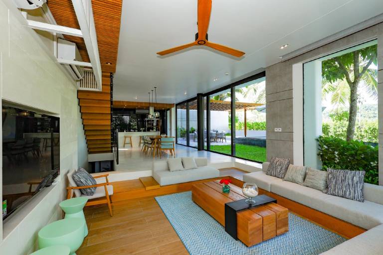 Villa with grill, garden & private pool | Perfect for remote work — photo 3