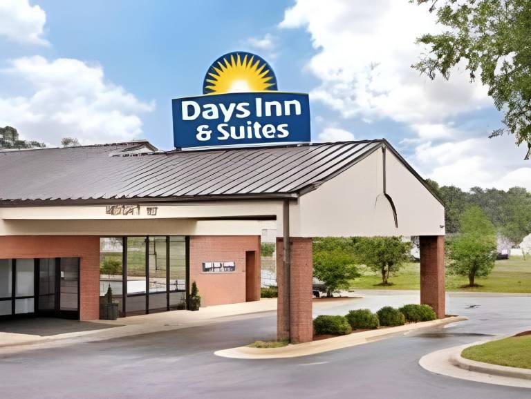 Days Inn & Suites by Wyndham Rocky Mount Golden East in Rocky Mount, NC