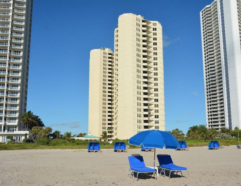Condo Palm Beach