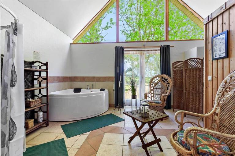 Vacation home with patio, sauna & grill — photo 4