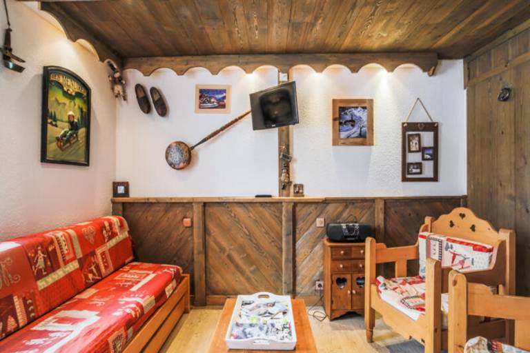 Apartment | Ski nearby | Pets are welcome — photo 4