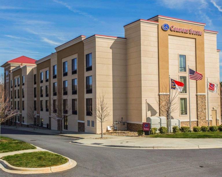 Comfort Suites Huntersville near Lake Norman in Huntersville, NC
