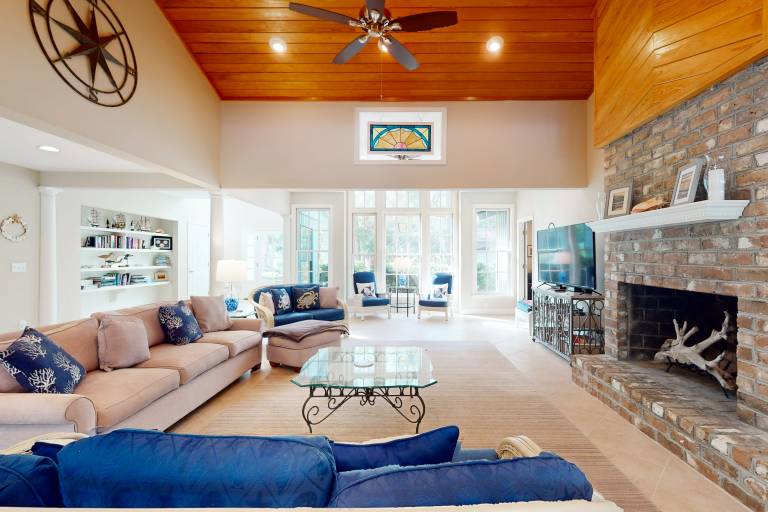 House Harbour Town
