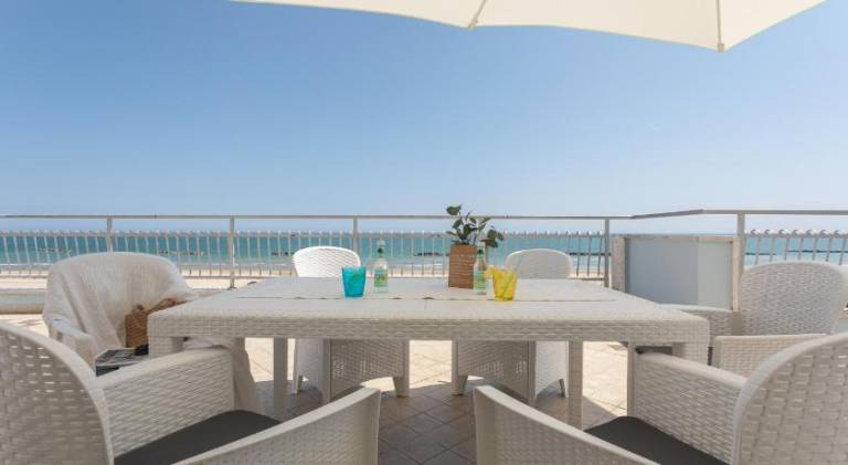 Holiday apartment with patio | Next to the beach | Pet-friendly in Roseto degli Abruzzi