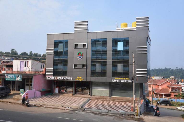 Suroor Tourist Home