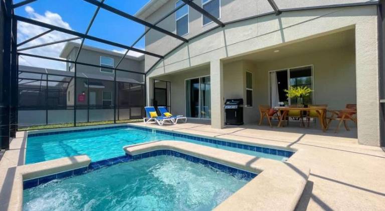 House with pool | Pets allowed in Kissimmee, FL